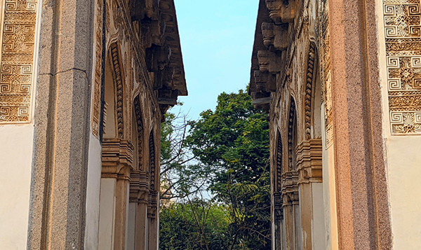 洪都 七律的硬笔字